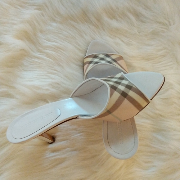 SOLD!! - Picture 3 of 5